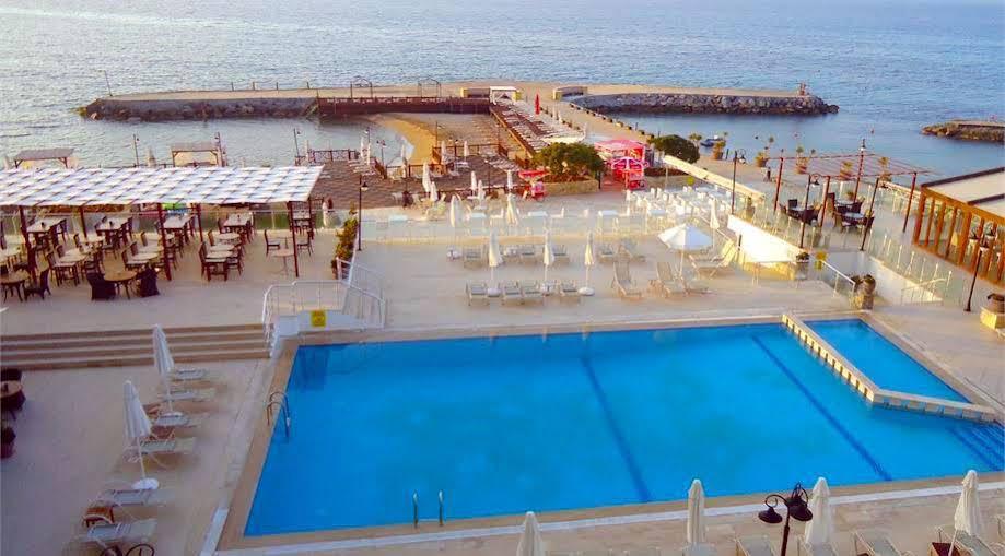 Ada Beach Hotel Karavas  Екстер'єр фото