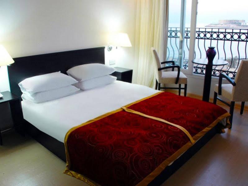 Ada Beach Hotel Karavas  Екстер'єр фото