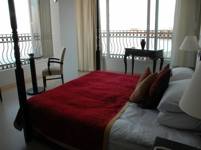 Ada Beach Hotel Karavas  Екстер'єр фото