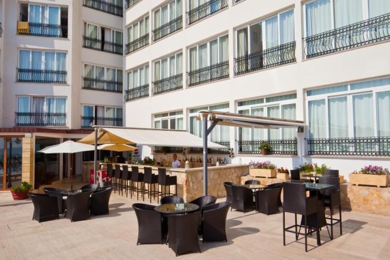 Ada Beach Hotel Karavas  Екстер'єр фото