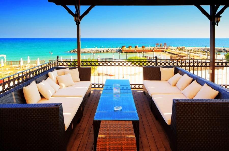 Ada Beach Hotel Karavas  Екстер'єр фото