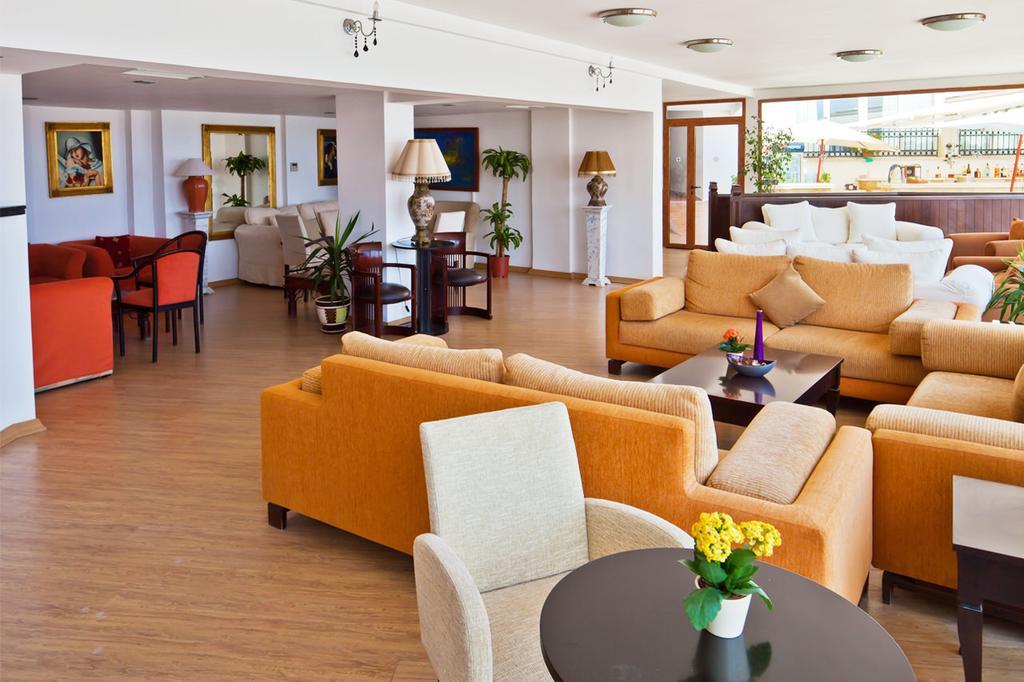 Ada Beach Hotel Karavas  Екстер'єр фото